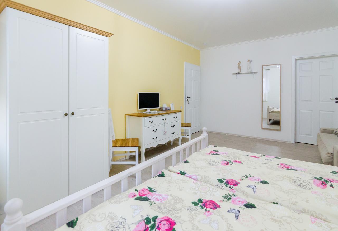 Guesthouse Sam Roudnice nad Labem Buitenkant foto
